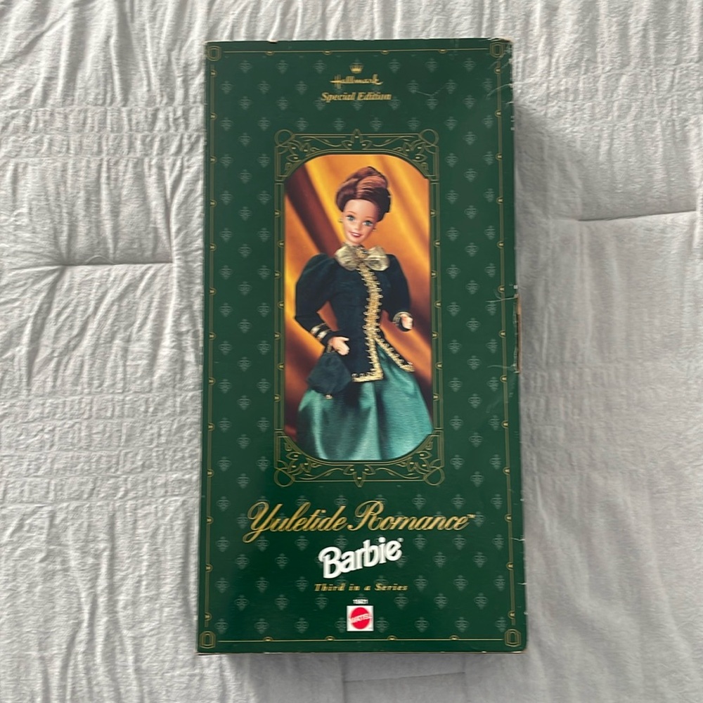 Hallmark Special Edition Vintage 1996 Yuletide Barbie